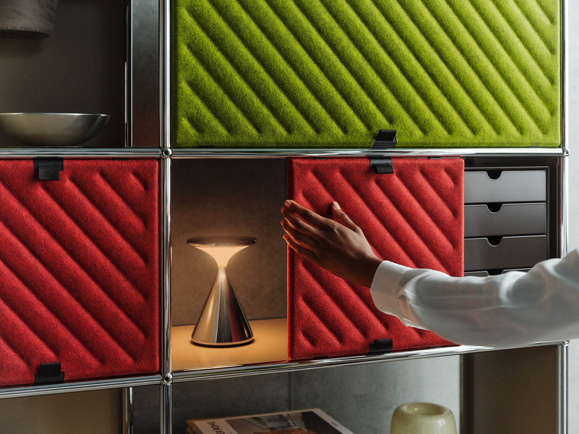 値下げ！スイスUSM社のモジュラー収納システムシリーズ 美品ブラックの