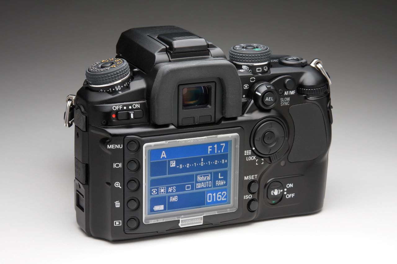 MINOLTA α-7 フィルム一眼レフカメラ Minolta α-7（ミノルタ） - 中古