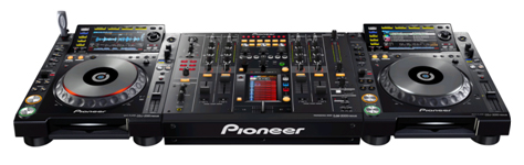 プロDJ/クラブ向けプロフェッショナル・パフォーマンスDJミキサー「DJM