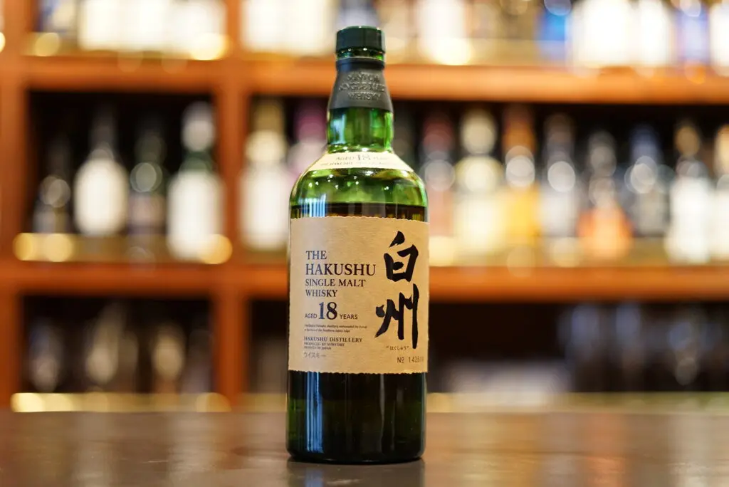 レビュー】シングルモルト白州18年 – 特徴や味、最新価格、購入方法は