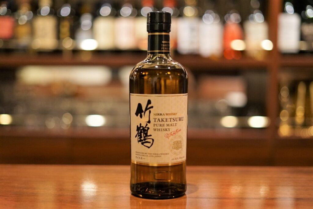 レビュー】竹鶴ピュアモルト 新ラベル – 特徴や味、定価、どこで買える
