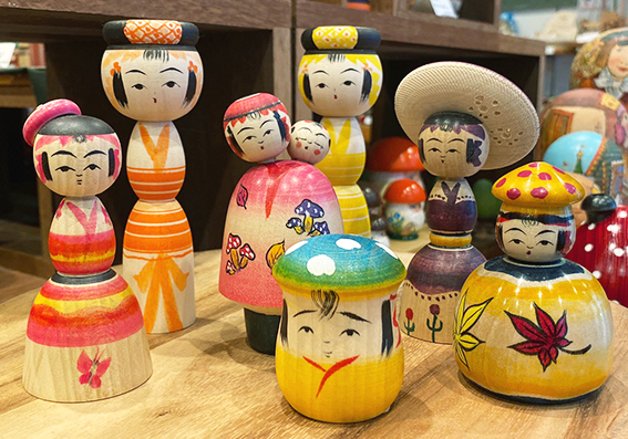 はしめ工房 こけし 2体 民芸品 創作こけし 伝統こけし 郷土玩具 工芸品