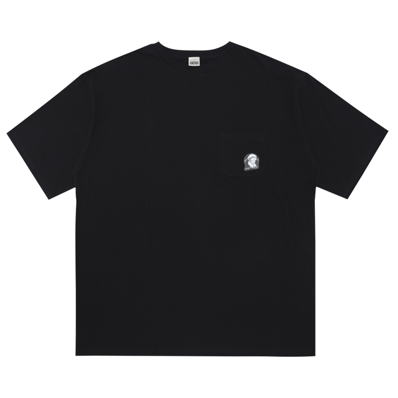 ONE PIECE』ポケット付きビッグシルエットTシャツ