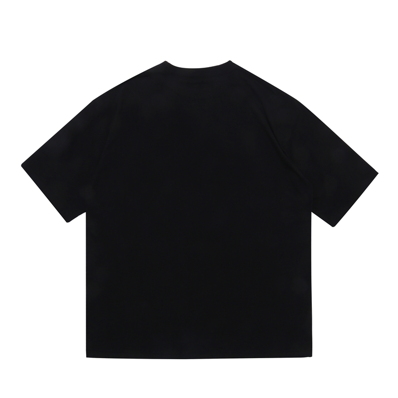 呪術廻戦』ビッグシルエットTシャツ “HEROES” 五条悟 BE4