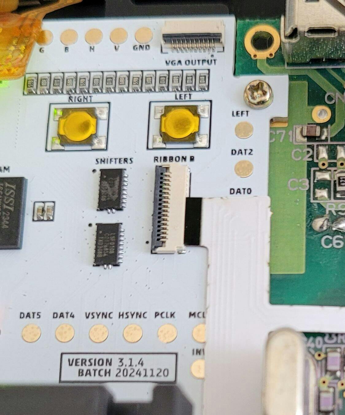 SEGA Game Gear CleanScreen - RetroSix - Modern IPS LCD Upgrade