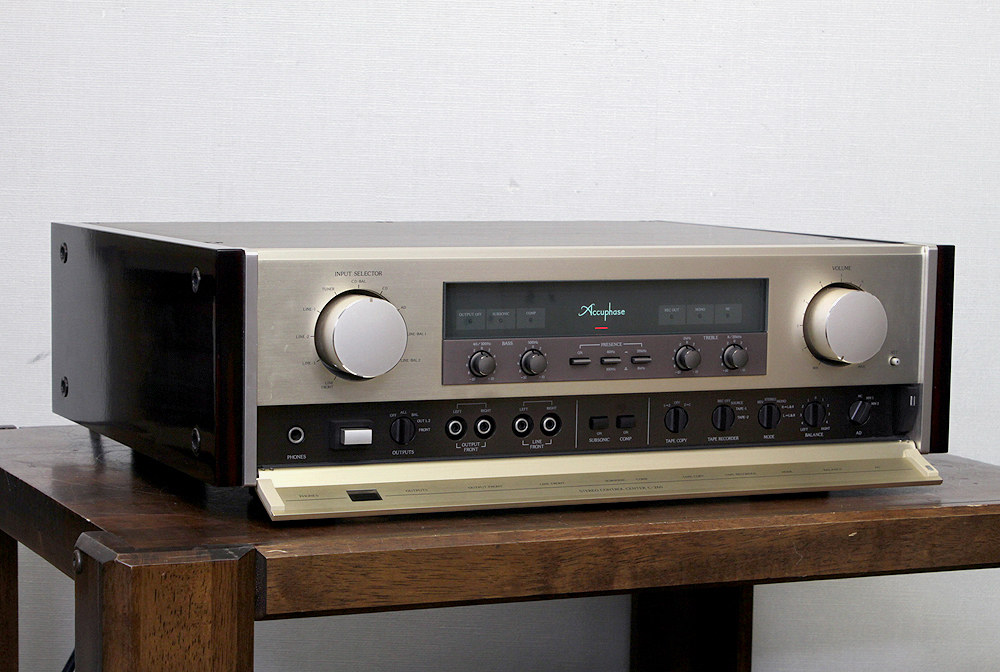 Accuphase アキュフェーズ C-260 コントロールアンプ - 中古オーディオ
