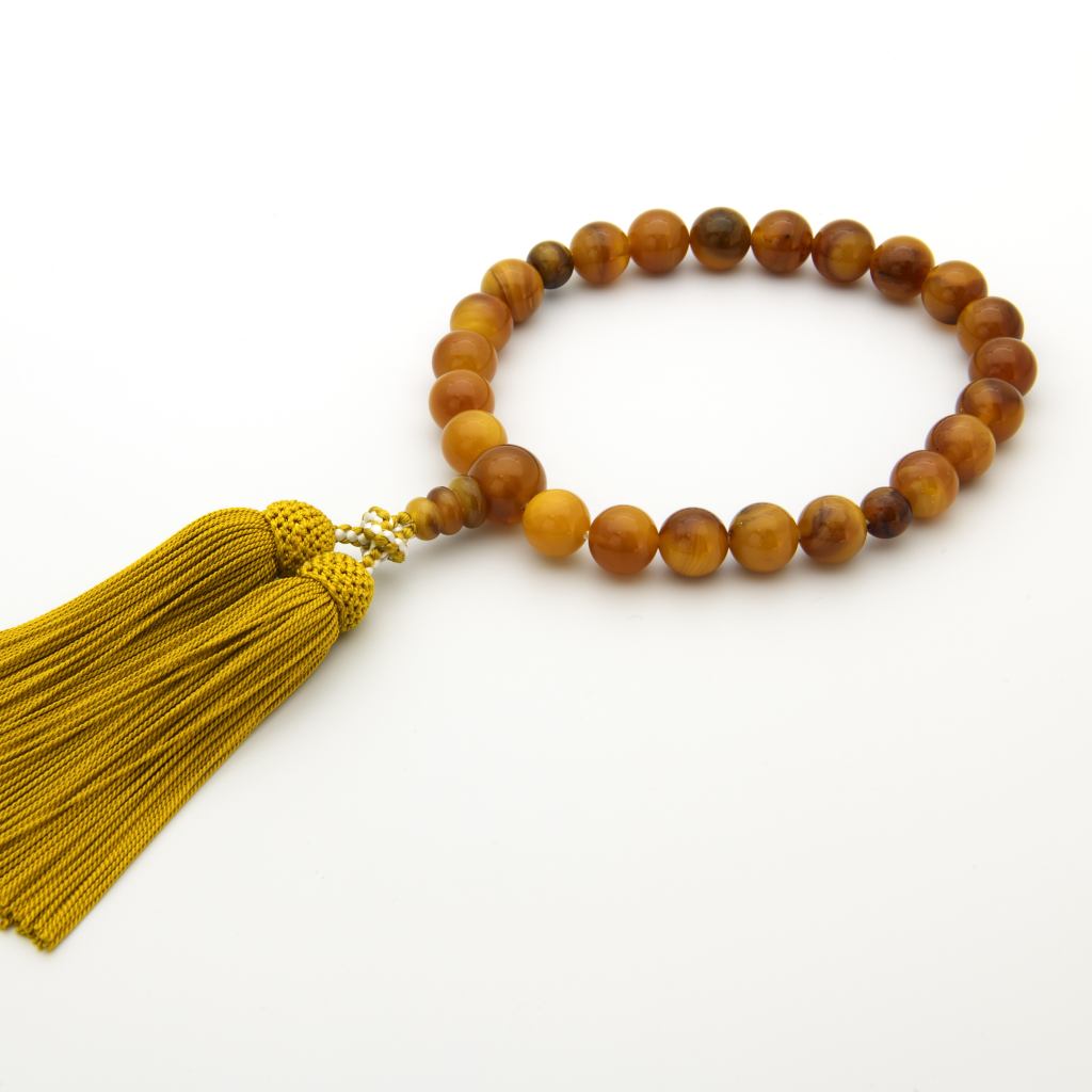 久慈原産琥珀御念珠 – 上山琥珀工芸