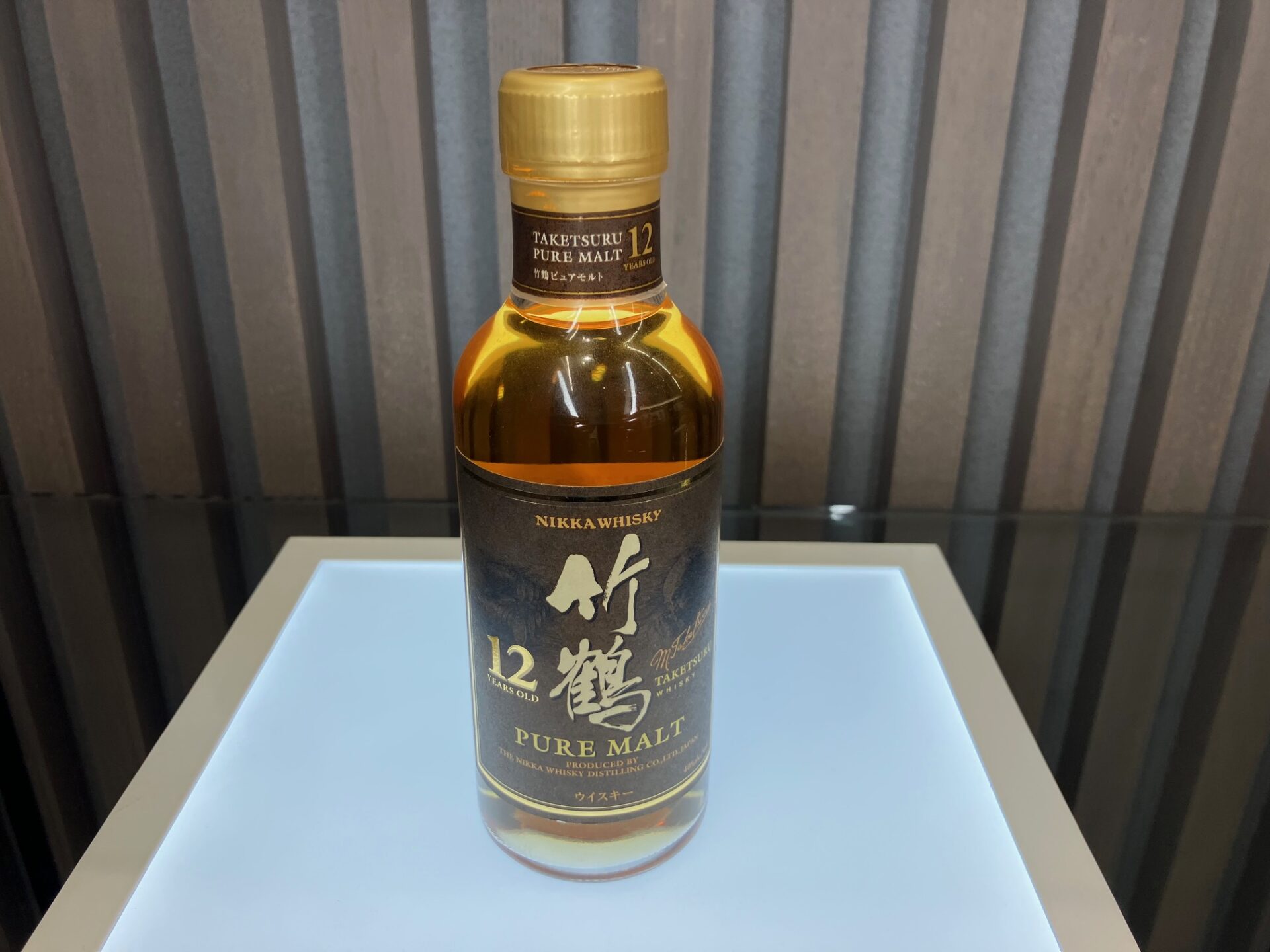 ウィスキー竹鶴12年〈180ml〉