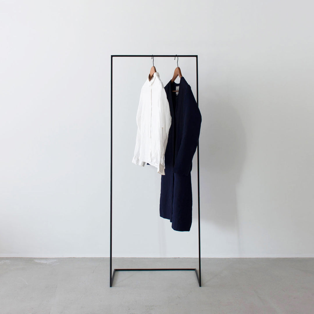 ミニマル アート ハンガーラック – KANADEMONO