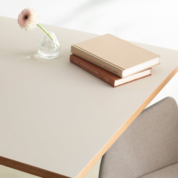 ファニチャーリノリウムマッシュルーム4176 1800×900