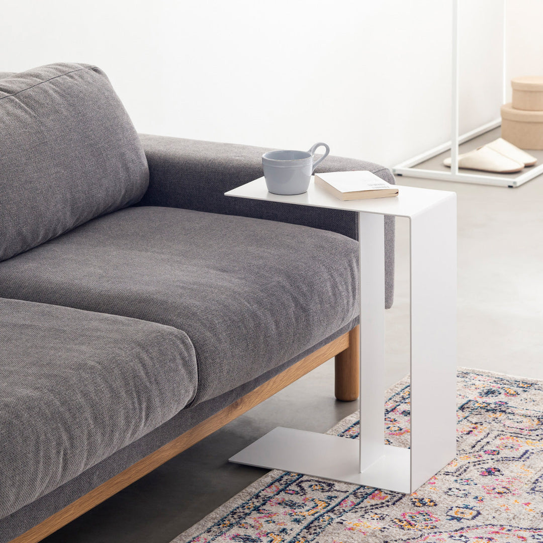 カナデモノ】 Scandinavian Designサイドテーブル Scandinavian Design