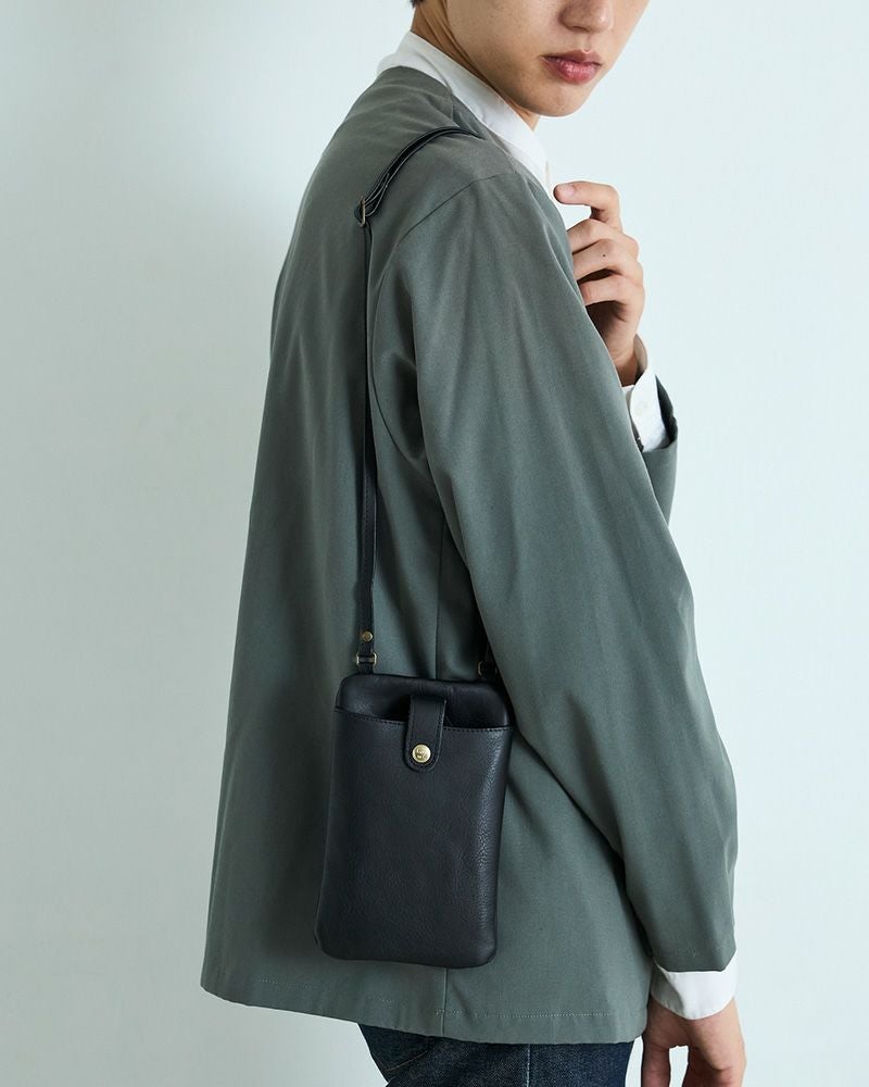 これひとつで身軽にお出かけ「All story ポケットポシェット」 | Kanmi