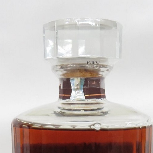 サントリー 響 30年 白箱/内箱付 新パウチ/ホログラムシール有/響(QR