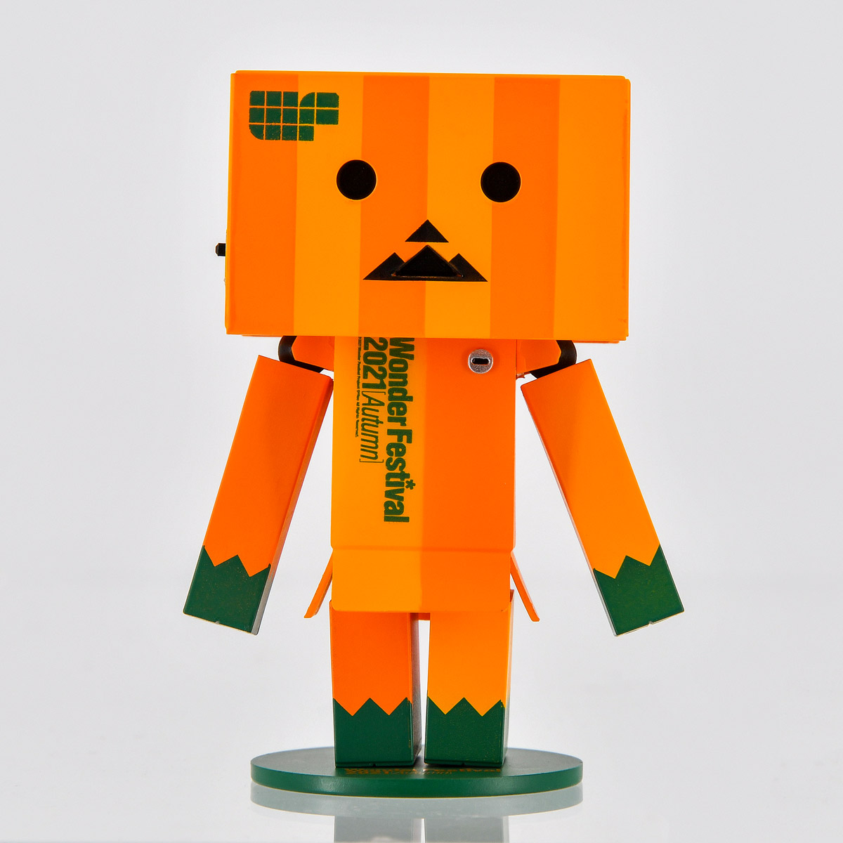 ダンボー | フィギュアの造形企画製作、販売を行う株式会社海洋堂