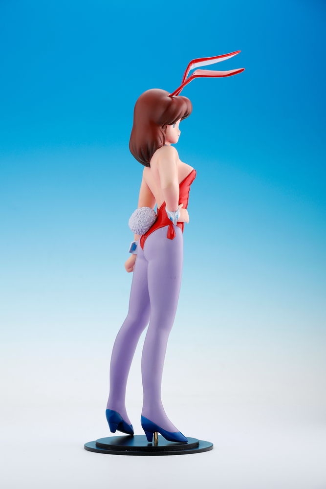 DAICON Ⅳの女の子 復刻ソフビキット」BOME作品展会場で販売！｜海洋堂