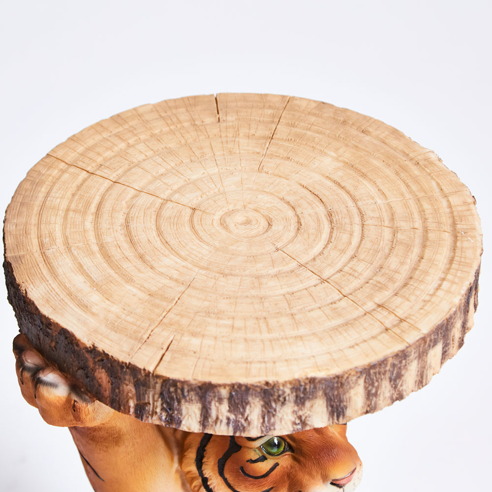 アニマルサイドテーブル タイガー - サイドテーブルの通販 ｜【KARE