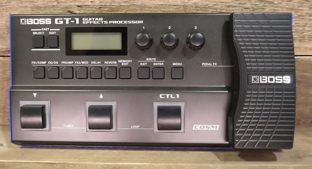 BOSS GT-1 BOSS gt-1 外箱付き デジタルエフェクター 外箱付き BOSS GT-