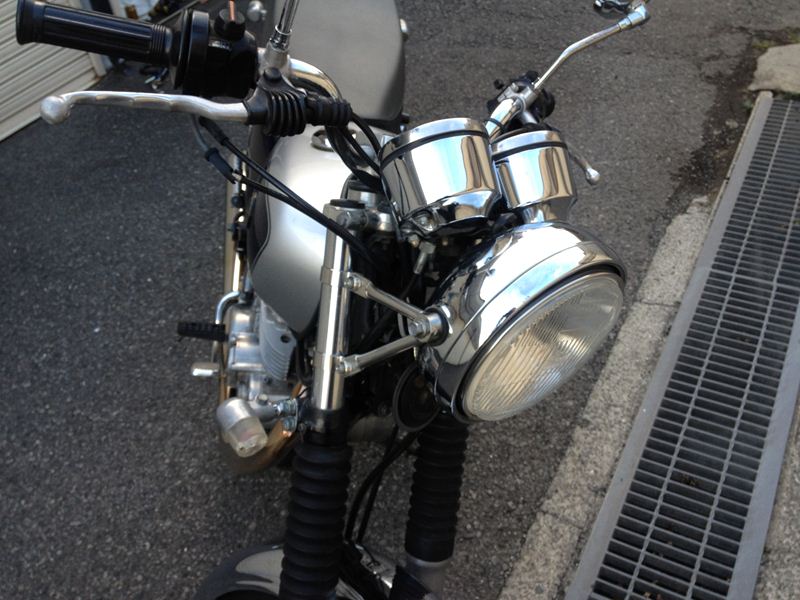 SR400ヘッドライトステー50ショートφ35 ステンレス ペイトンプレイス