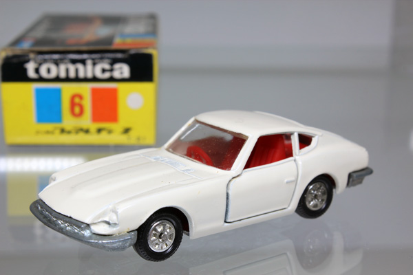 TOMICAトミカフェアレディZ4321Aホイール箱付き