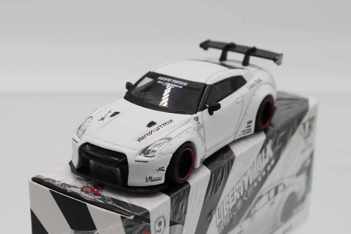 ☆商談中☆ 603 プルバックミニカー NISSAN GT-R (ケース無し) ☆商談中☆
