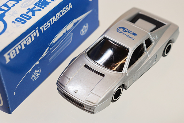 ☆中古☆トミカ フェラーリ テスタロッサ パトカー☆ミニカー FERRARI