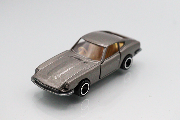 ミニカーショップ ケンボックス ?トミカ 黒箱☆6-1-20☆日産