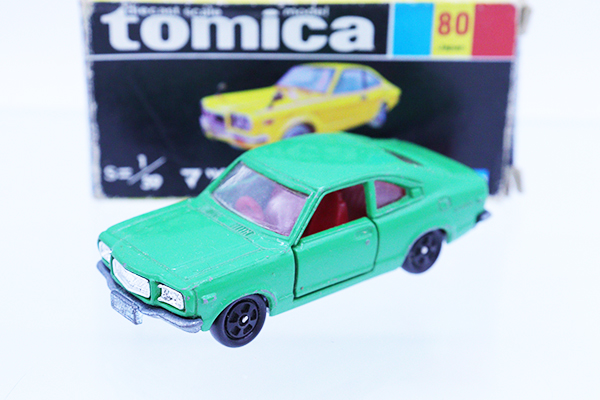 ミニカーショップ ケンボックス トミカ 黒箱☆80☆マツダサバンナ GT