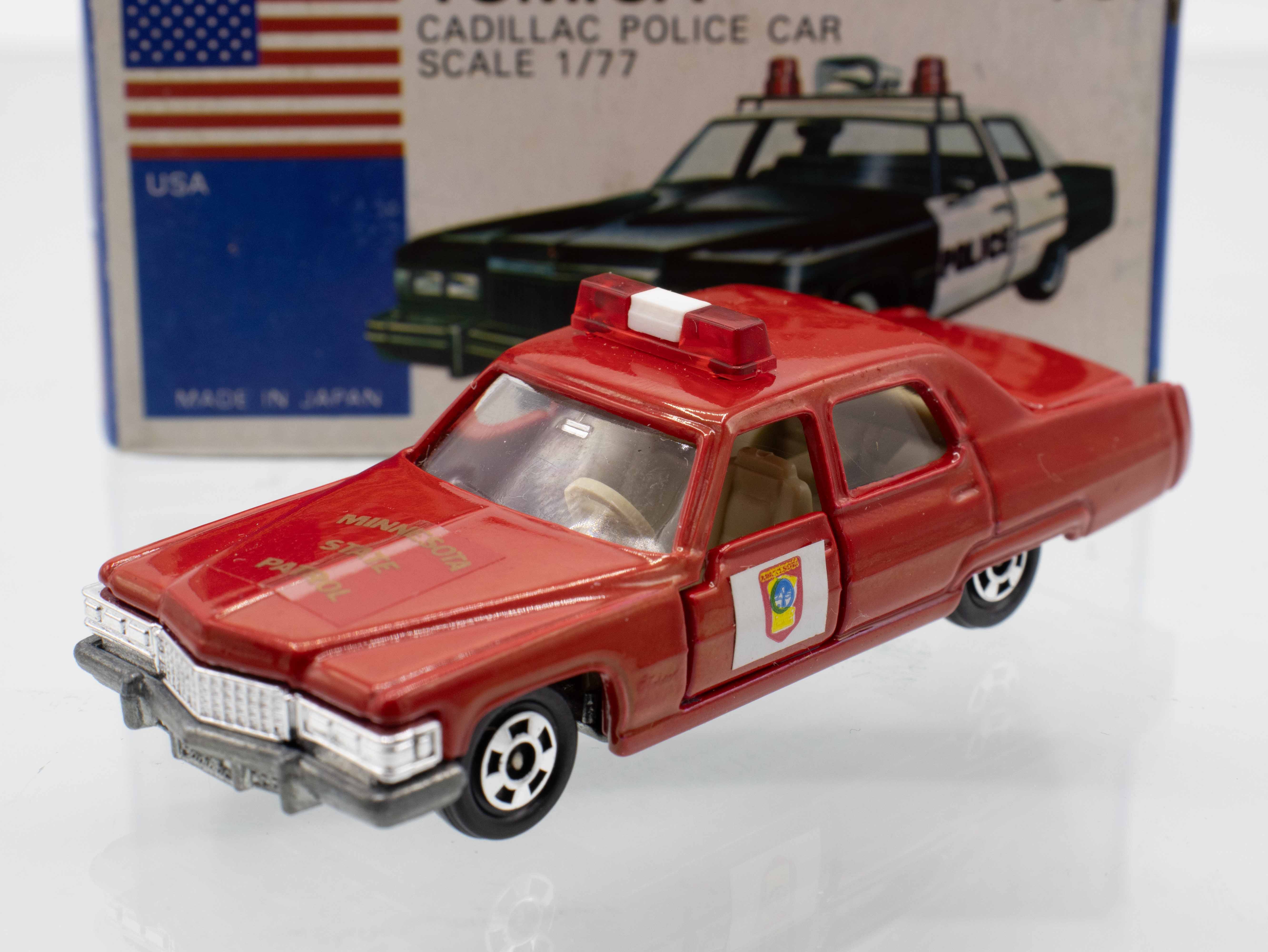 ミニカーショップ ケンボックス トミカ 青箱☆F51☆キャデラック