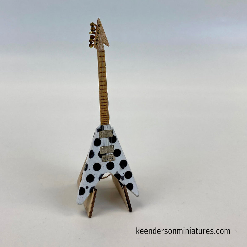 GUITAR: Randy Rhodes Flying V Electric Guitar – Keenderson Miniatures