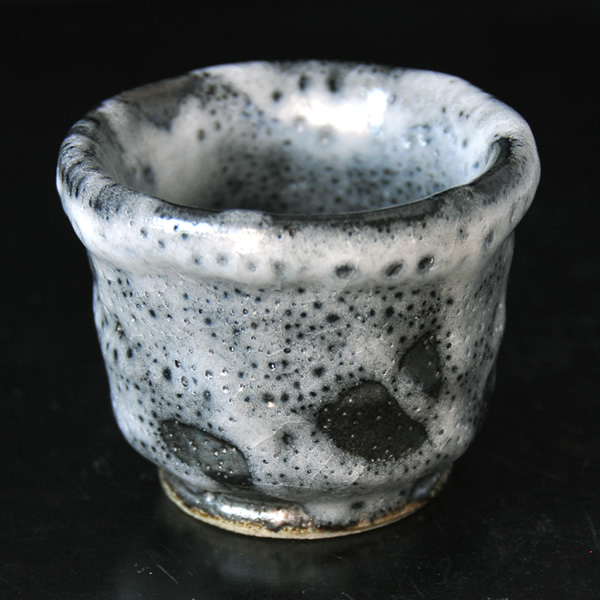 究極の古美術◼️蔵から見事な釉薬が割れたかなり高そうな雰囲気の萩焼