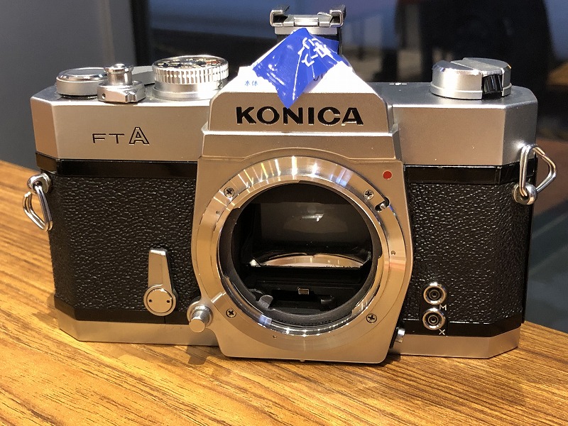 金曜日。ずっと気になっていたコニカFTAを買った: 今日を生きた証