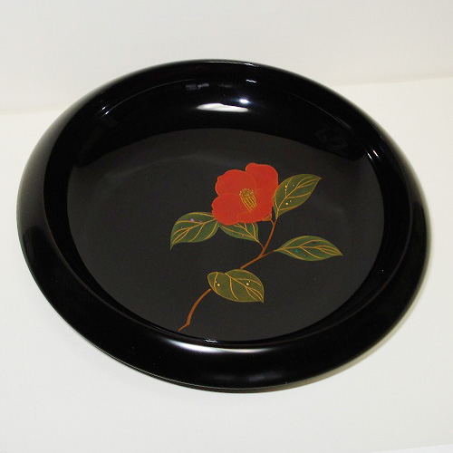 輪島塗 菓子器 鉄鉢形 -椿の高蒔絵仕上げ- [内外面とも黒色]｜輪島市の