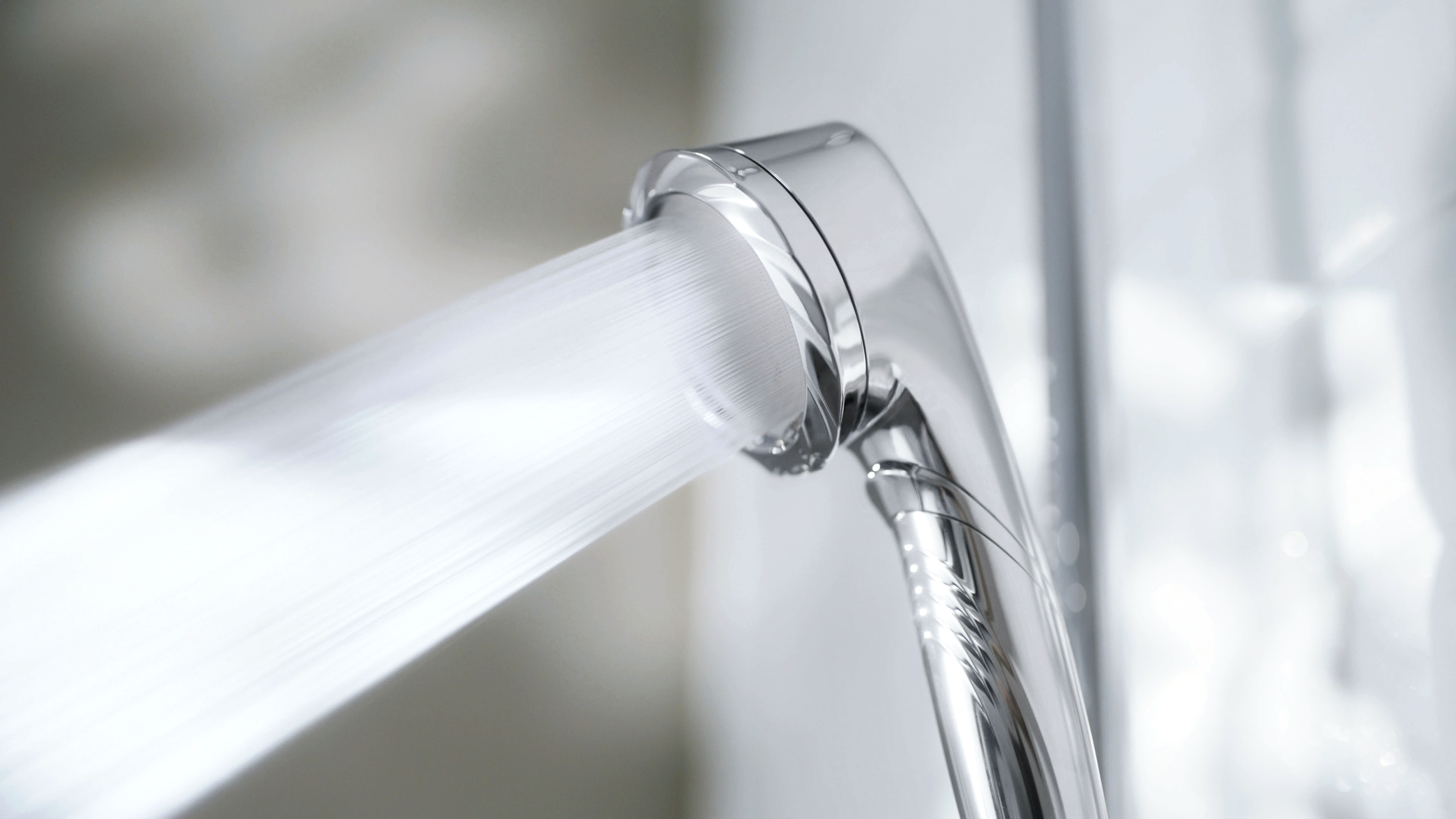 KINUJO Silk Rich Shower｜シャワーで叶える、リッチなバスタイム。