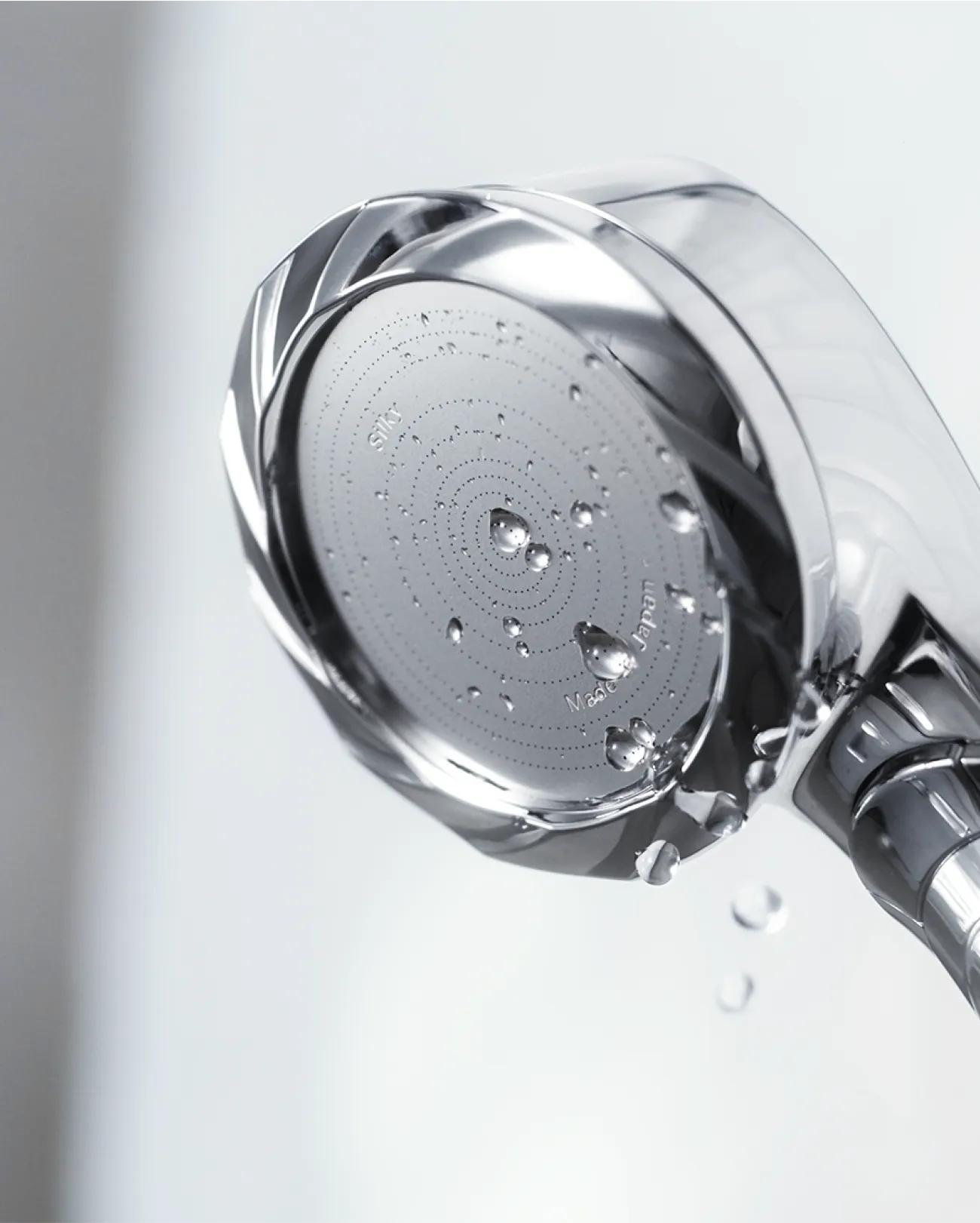 KINUJO Silk Rich Shower｜シャワーで叶える、リッチなバスタイム。