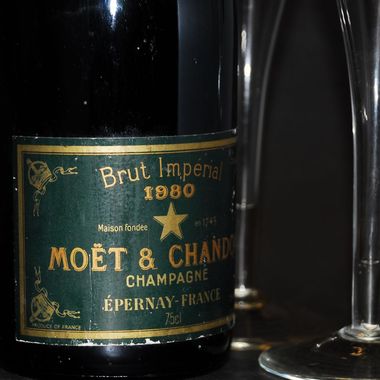 1980年シャンパン | Moet et Chandon Brut Imperial Rose（モエ・エ
