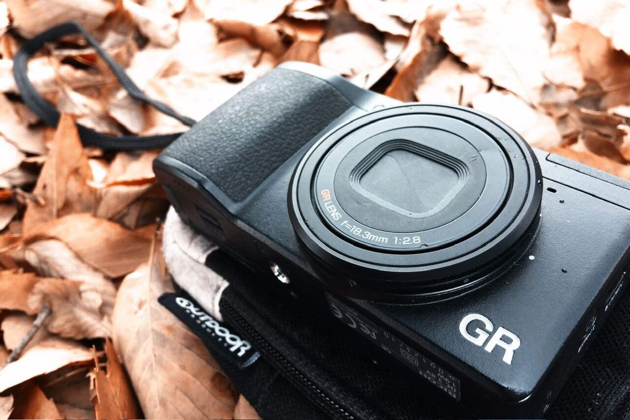 RICOH GR 初代APS-C コンパクトデジタルカメラ RICOH GRは実によく写る