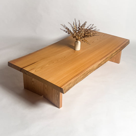 欅一枚板ローテーブル｜鬼童銘木（KIDOMEIMOKU） – 【公式】鬼童銘木