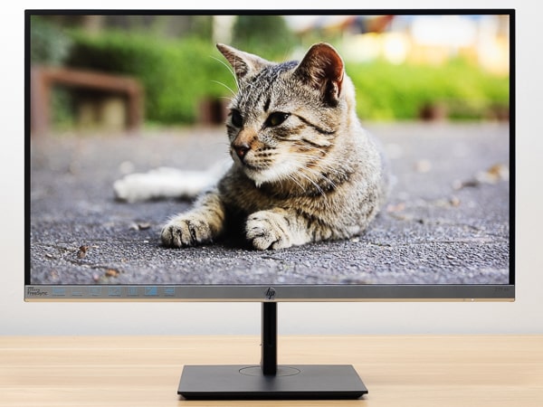 HP 27f 4Kディスプレイレビュー：セール時が狙い目の低価格4K