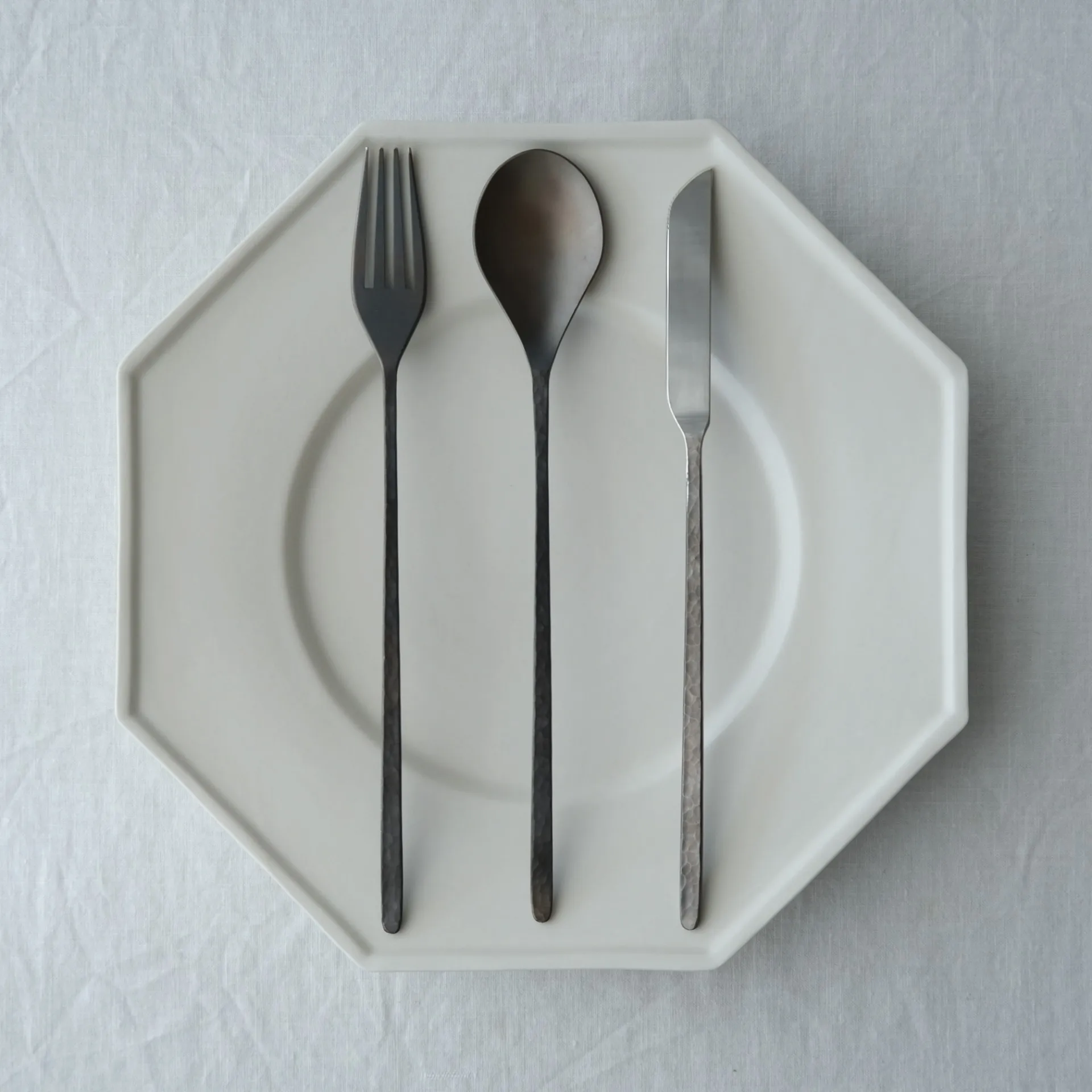 おしゃれで美しい魅力溢れる洋白のアイテム | ブログ | 食器通販の