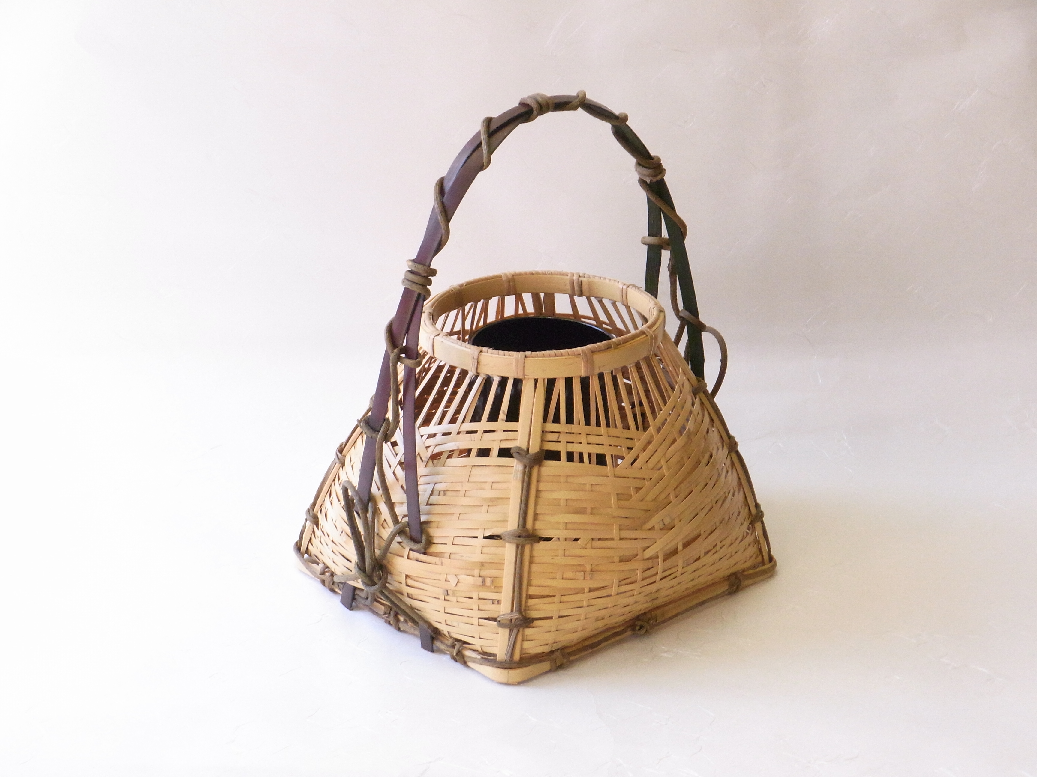 小林漆陶 映える器ギャラリー 岐阜市| 日本一の漆陶器 茶道具の品揃え