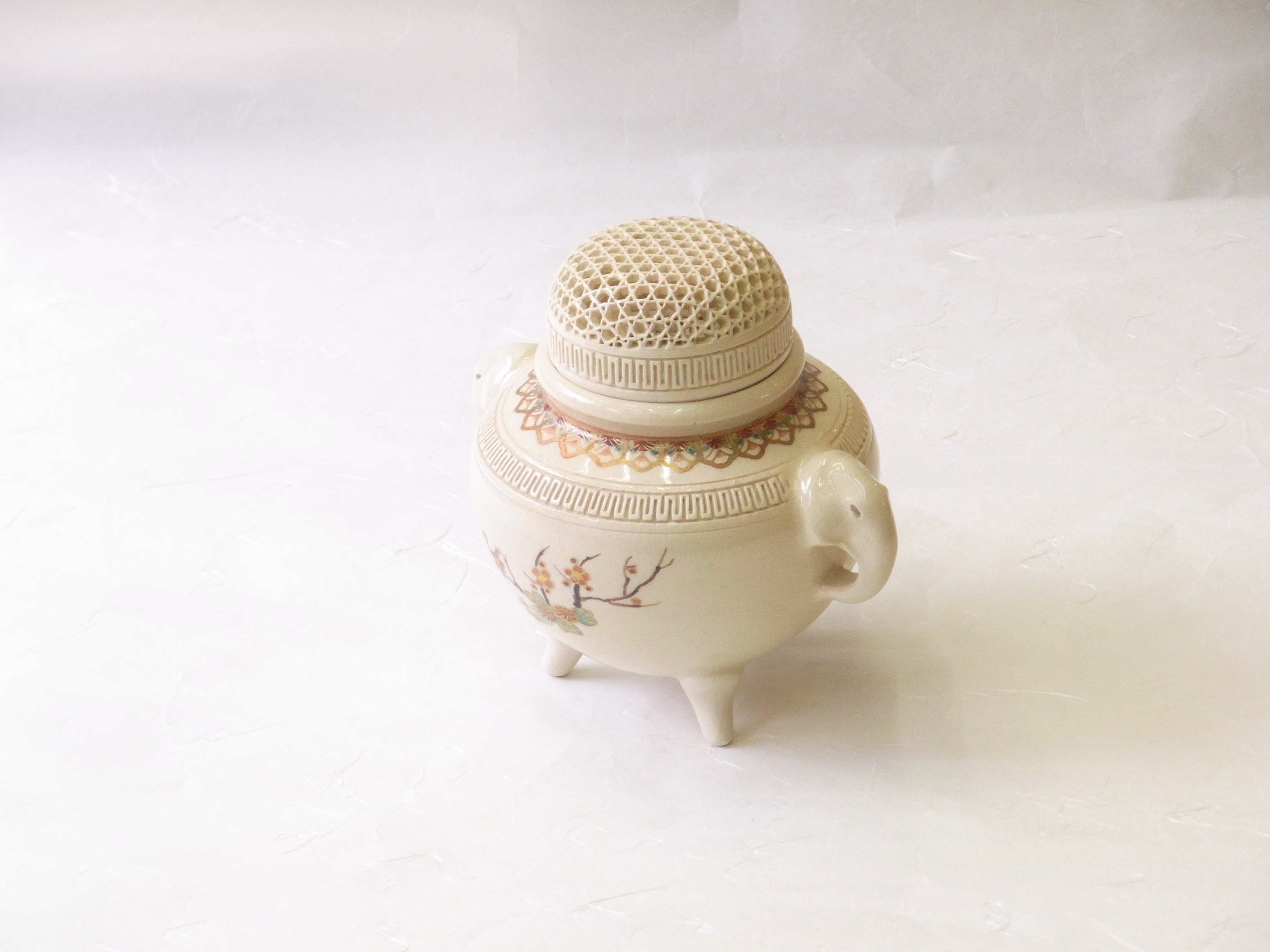 須恵器 土器線刻模様の陶器香炉？瓶？ 須恵器 平瓶 | 鶴田 純久の章 お話