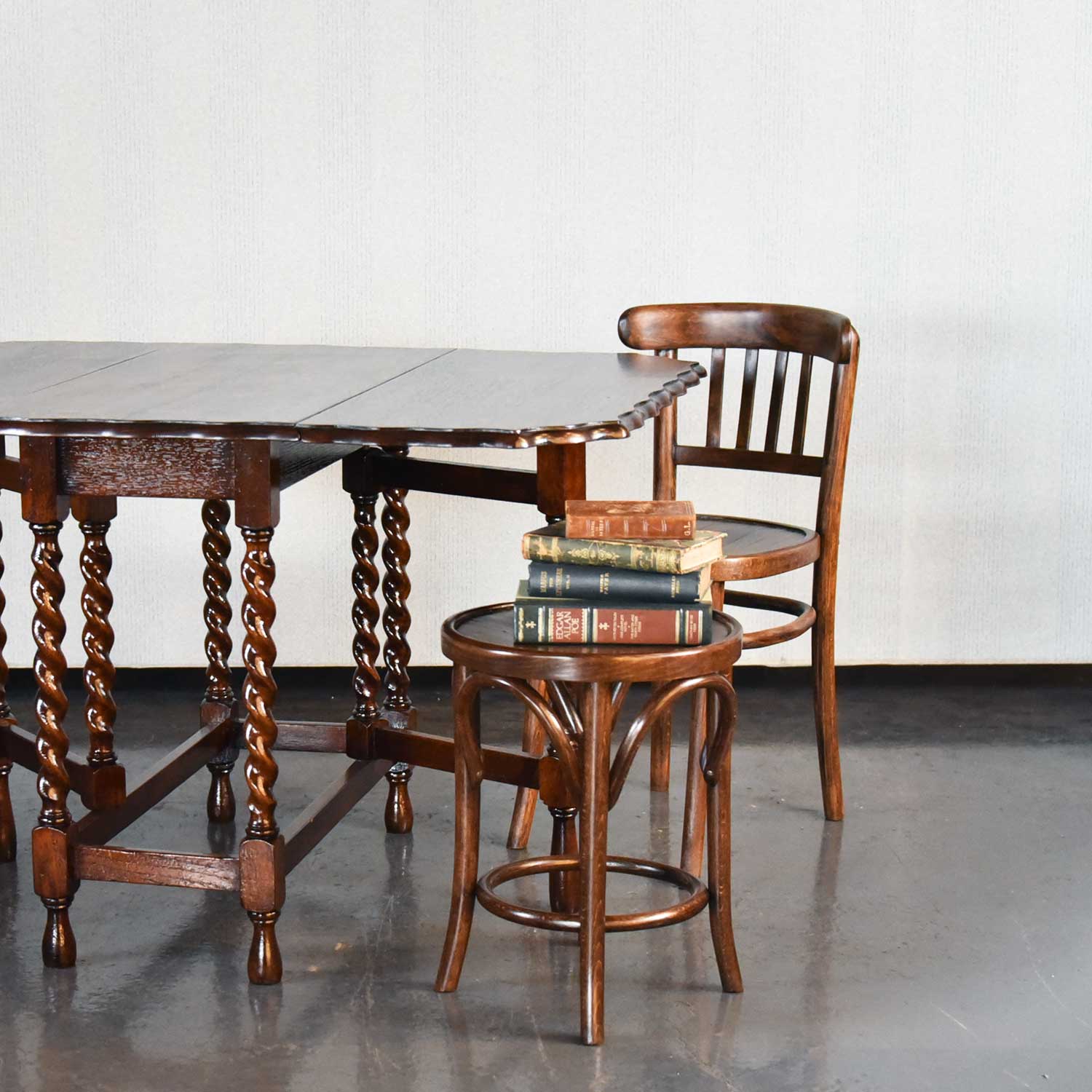 ベントウッドスツール .CH-245KE – 神戸アンティークウェアハウス