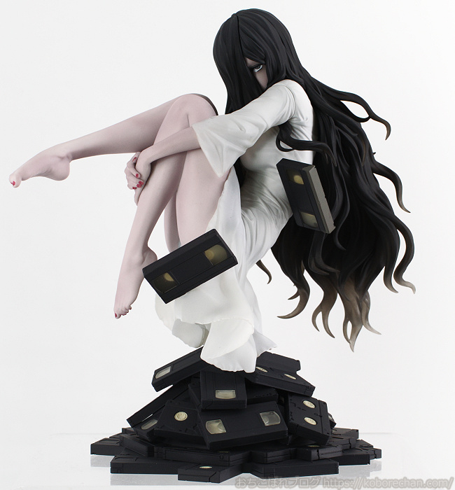 コトブキヤ 貞子フィギュア 恐怖顔パーツ付属 フィギュアレビュー