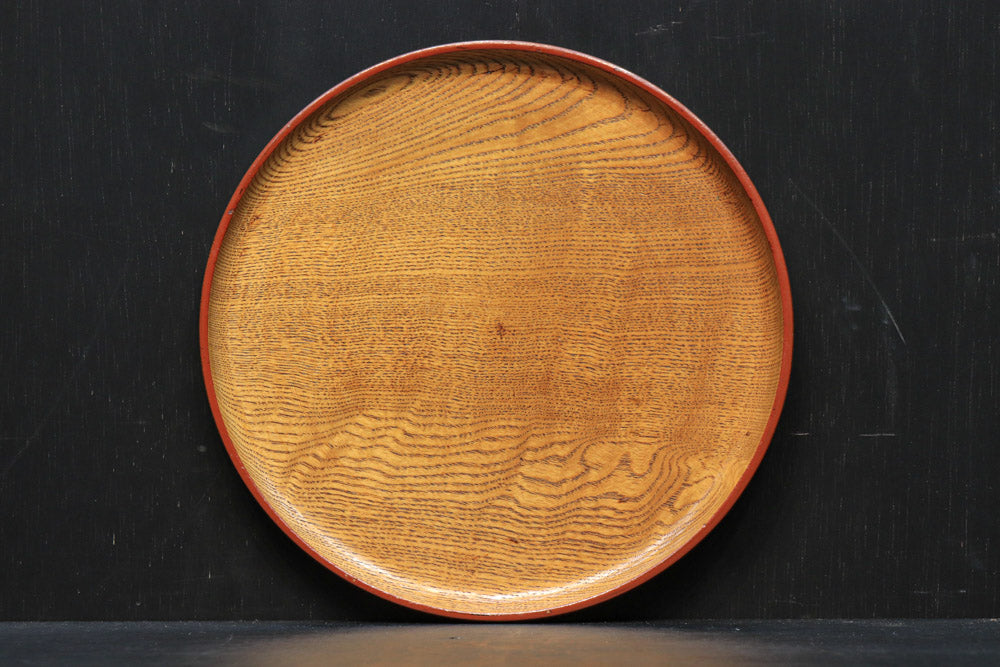 縁周りを朱で彩る杢目が美しい小型な丸盆 DC6126 在庫1枚 – 古福庵