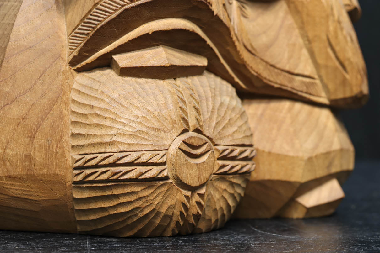 笑顔が魅力的な大きな木彫りの大黒様 DC3891 – 古福庵 [ KOFUKUAN