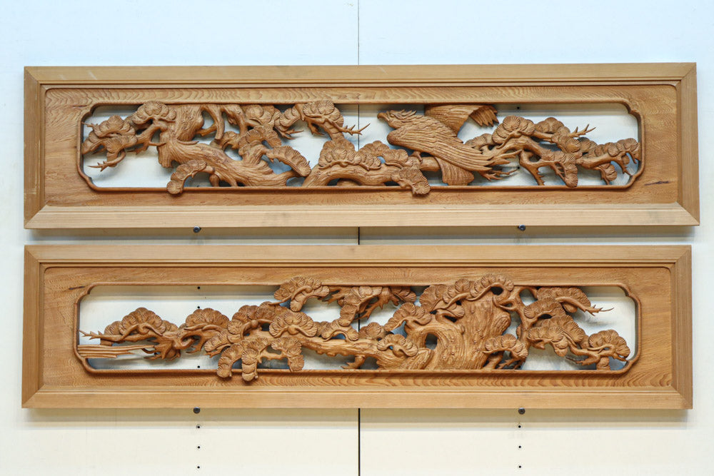 枝葉を伸ばした躍動感溢れる深彫り彫刻欄間 EZ2618ab 在庫(a:0 b:1)枚