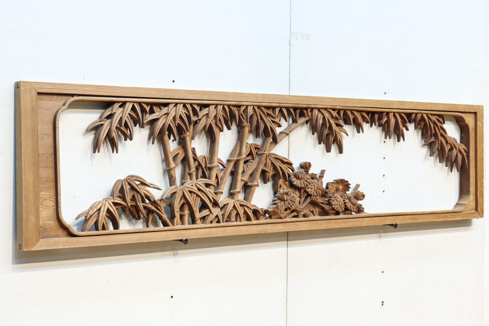 木製インテリア 竹と花の彫刻