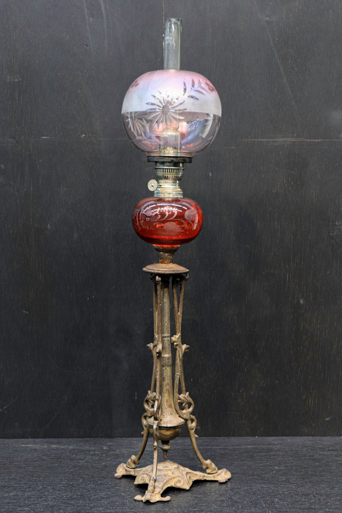 色ガラスが素敵な高脚デザインのオイルランプ DC4138 – 古福庵