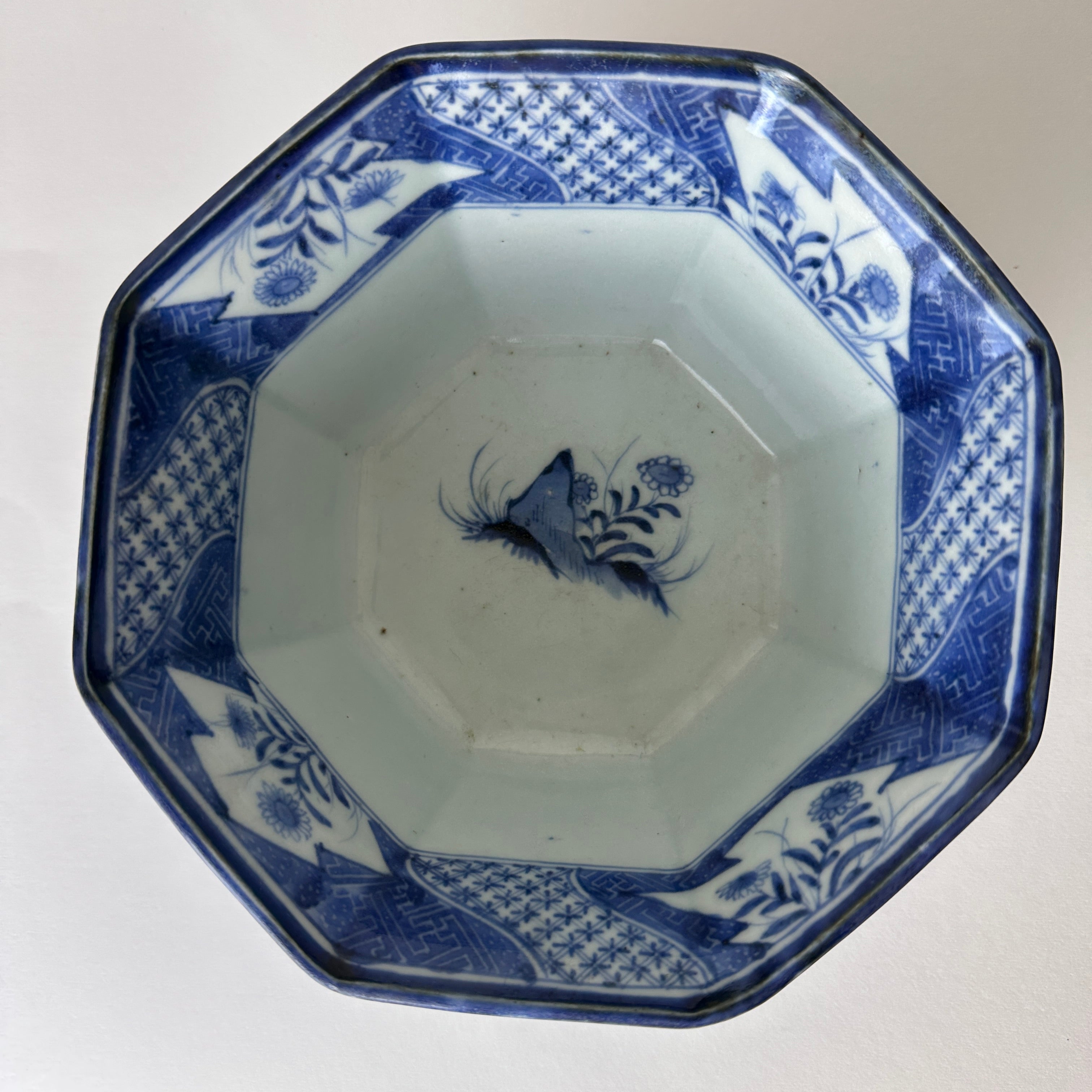 Niko様❢ 沖縄やちむん 壺屋焼 丼 深鉢 魚紋 宮城須美子 レア✨️