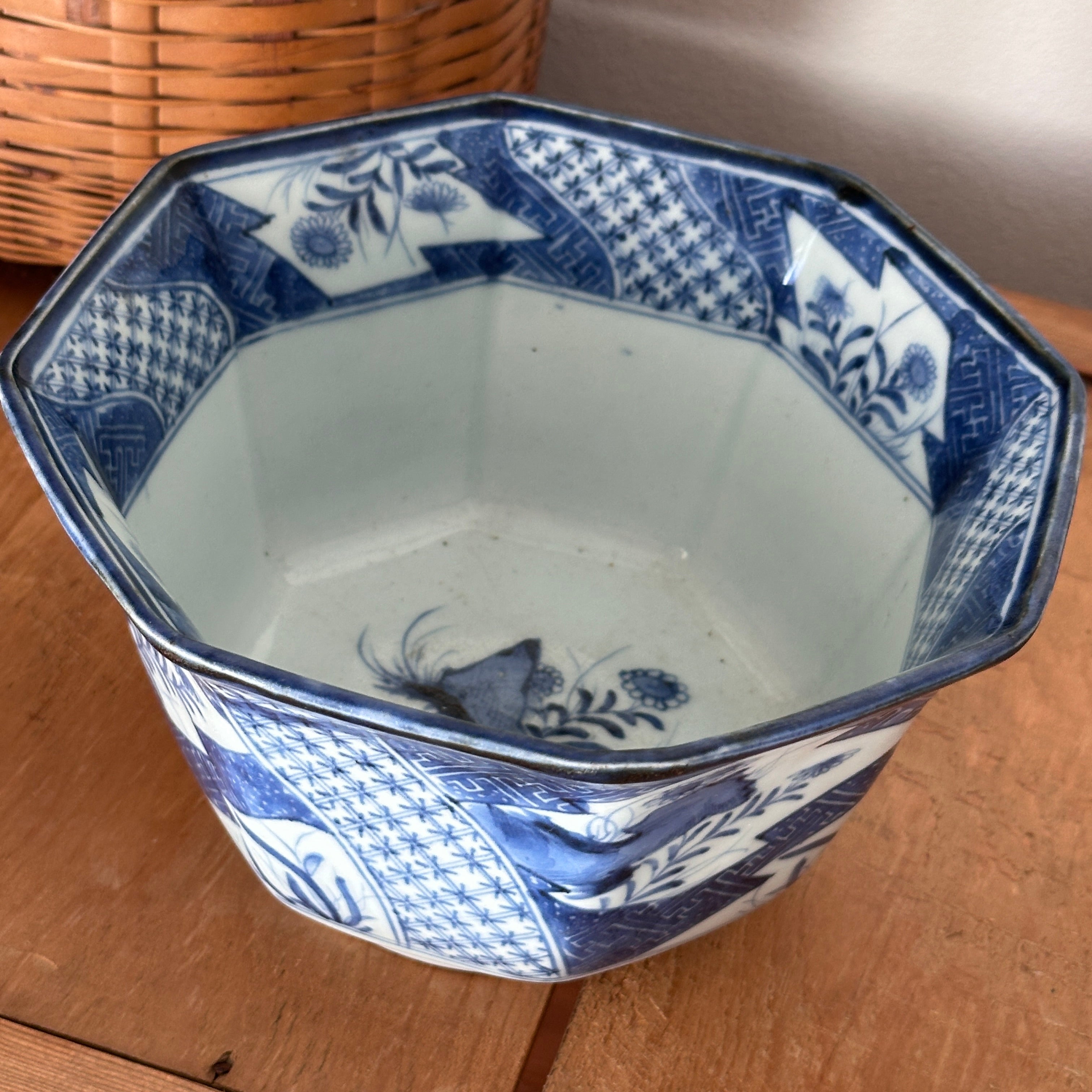 江戸時代 古伊万里 可愛い犬 狛犬 古伊万里 染付 洋犬図 鉢 古